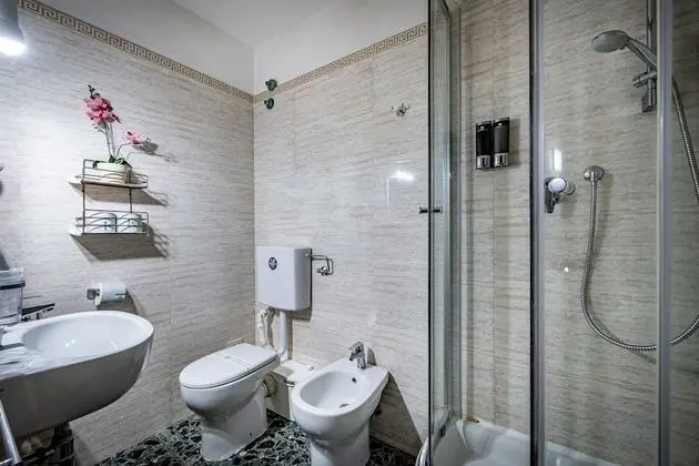 Family Dört Kişilik Oda