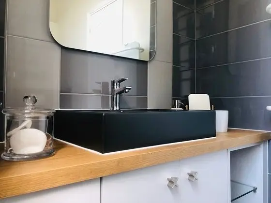 Deluxe Tek Büyük veya İki Ayrı Yataklı Oda (Dumas)