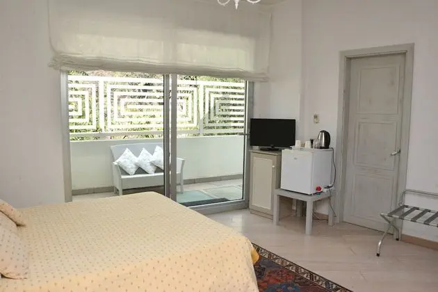 Tek Büyük Yataklı Oda, Balkon