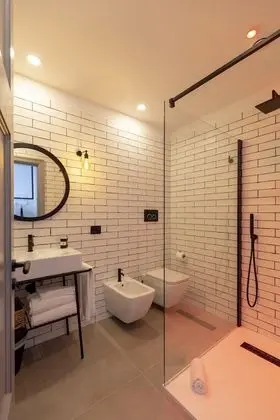 Deluxe Tek Büyük Yataklı Oda, 1 En Büyük (King) Boy Yatak, Veranda, Deniz Manzaralı
