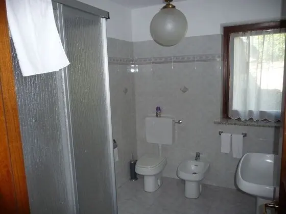 Standard Tek Büyük Yataklı Oda, Ortak Banyo