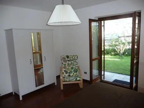 Tek Büyük Yataklı Oda, Ortak Banyo