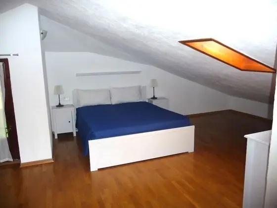 Üç Kişilik Oda (Attic)