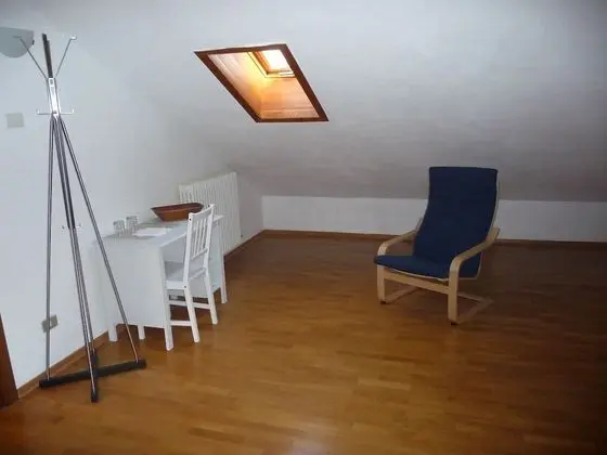 Üç Kişilik Oda (Attic)