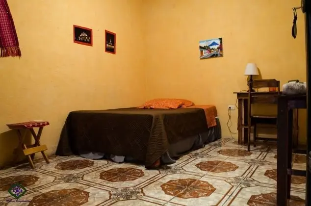 Standard Tek Büyük Yataklı Oda, 1 Büyük (Queen) Boy Yatak, Sigara İçilmez, Ortak Banyo