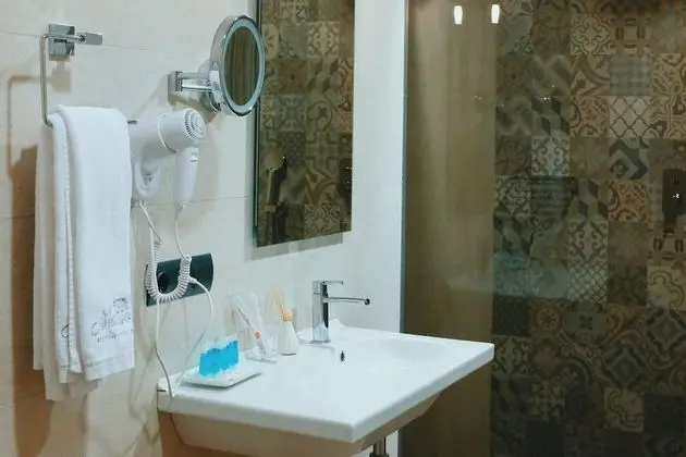 Standard Tek Büyük Yataklı Oda, Balkon