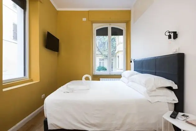 Basic Tek Büyük Yataklı Oda