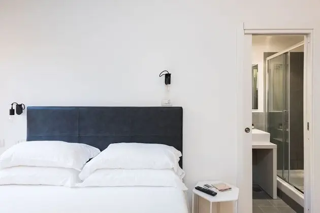 Basic Tek Büyük Yataklı Oda