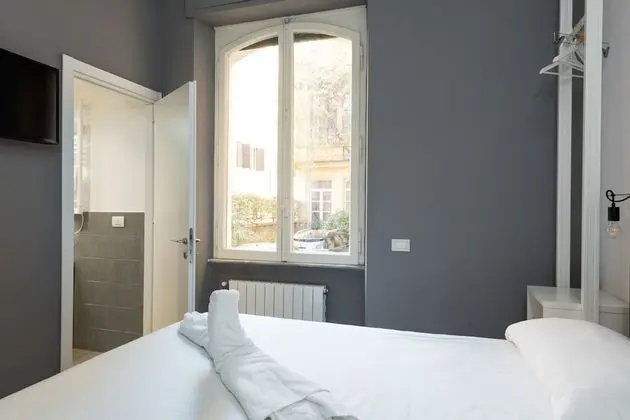 Basic Tek Büyük Yataklı Oda