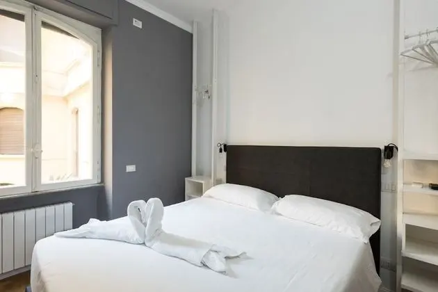 Basic Tek Büyük Yataklı Oda