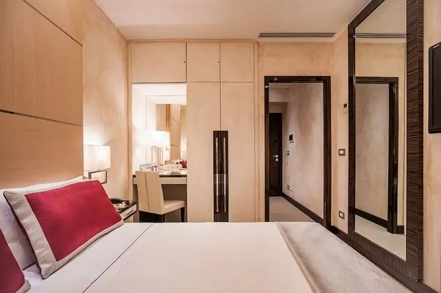 Standard Tek Büyük Yataklı Oda