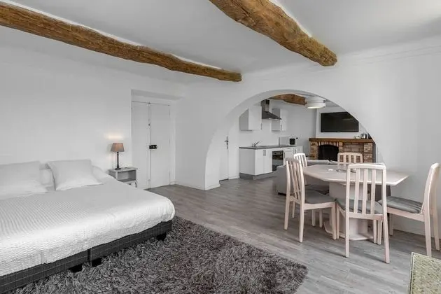 Premium Apart Daire, Bahçe Manzaralı