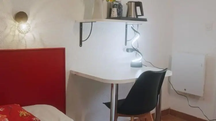 Standard Tek Büyük veya İki Ayrı Yataklı Oda, Sigara İçilmez, Özel Banyo