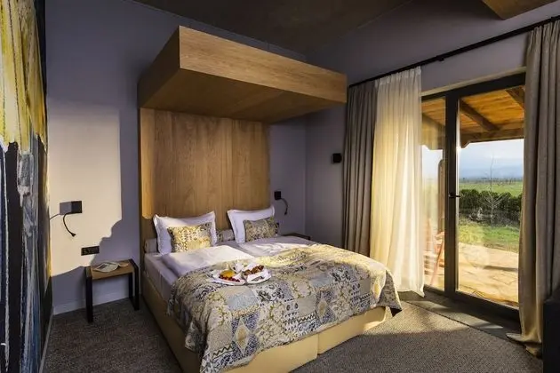 Tek Büyük Yataklı Oda