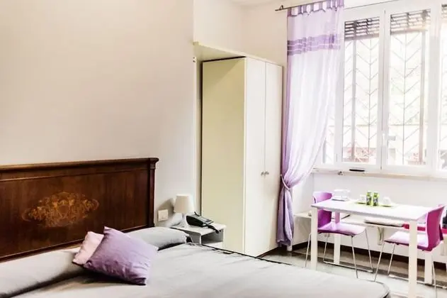 Standard Tek Büyük Yataklı Oda