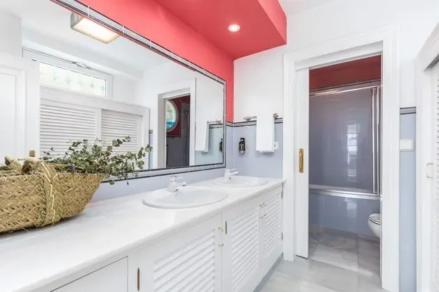 Apart Daire, 2 Yatak Odası, Deniz Manzaralı