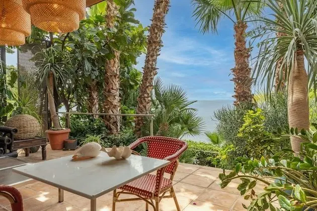 Deluxe Süit, Teras, Deniz Manzaralı