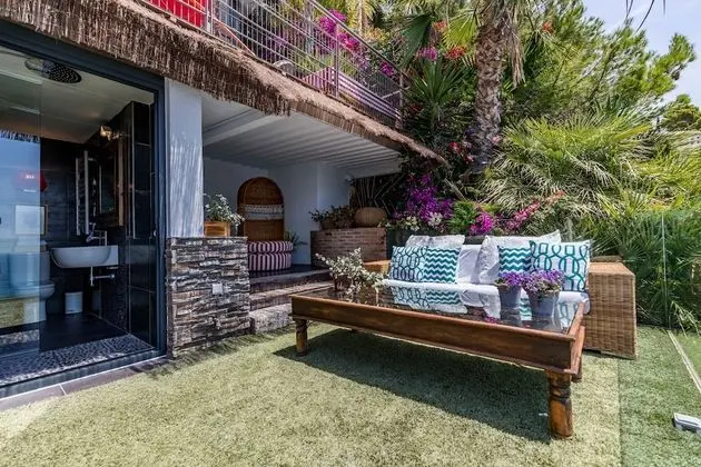 Junior Süit, Teras, Deniz Manzaralı