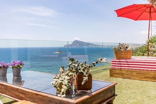 Junior Süit, Teras, Deniz Manzaralı