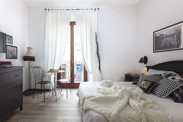 Tek Büyük Yataklı Oda