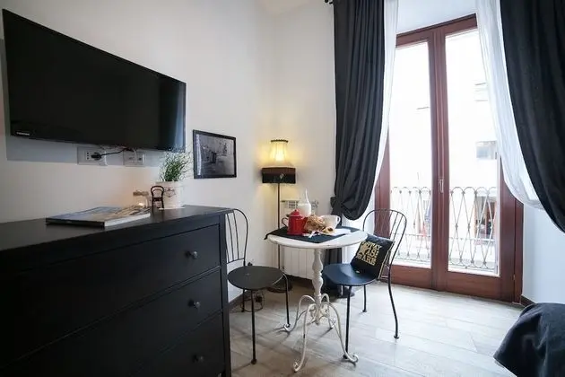 Tek Büyük Yataklı Oda