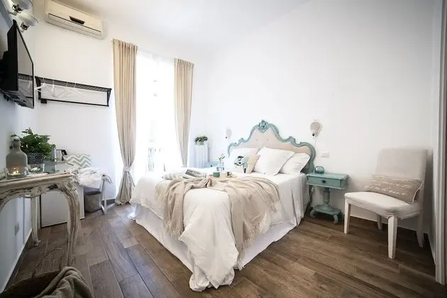 Tek Büyük Yataklı Oda