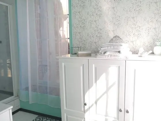 Romantic Tek Büyük Yataklı Oda, 1 Büyük (Queen) Boy Yatak (Andratit)