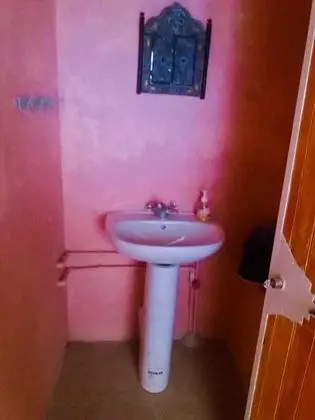 Üç Kişilik Oda