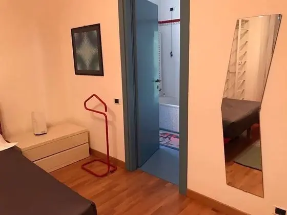 Üç Kişilik Oda