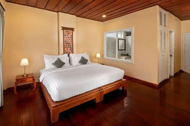 Grand Deluxe Heritage Room