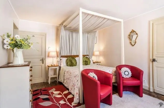 Classic Tek Büyük Yataklı Oda (Four Poster)