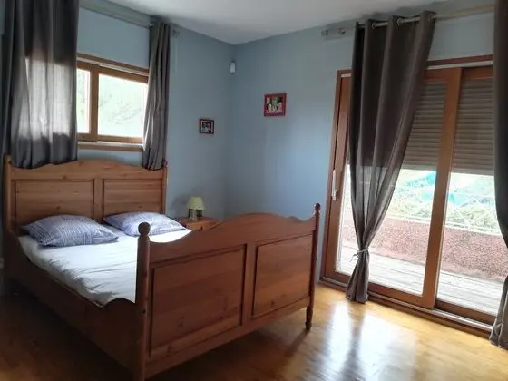 Tek Büyük Yataklı Oda, Balkon