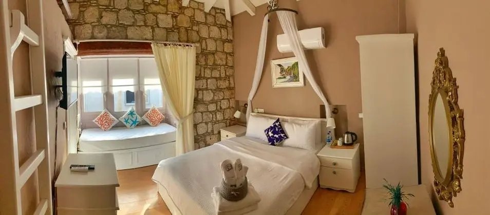 Superior Dört Kişilik Oda, Şehir Manzaralı