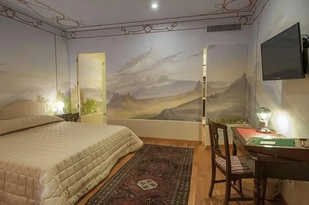 Superior Tek Büyük Yataklı Oda