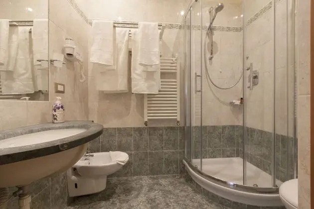 Superior Oda, Balkon, Şehir Manzaralı