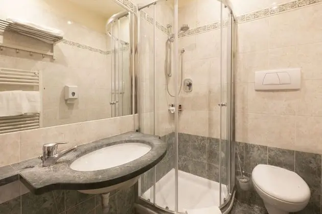 Superior Oda, Balkon, Şehir Manzaralı