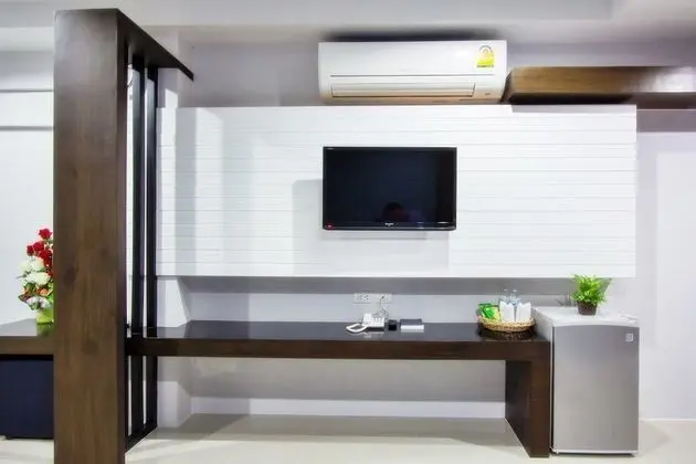 Deluxe Tek Büyük Yataklı Oda
