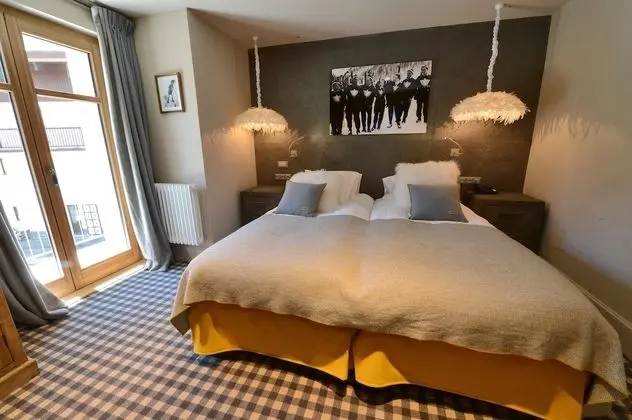 Tek Büyük Yataklı Oda