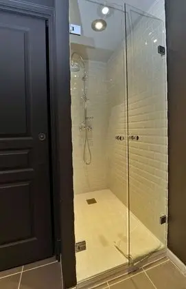 Tek Büyük Yataklı Oda (Village View)