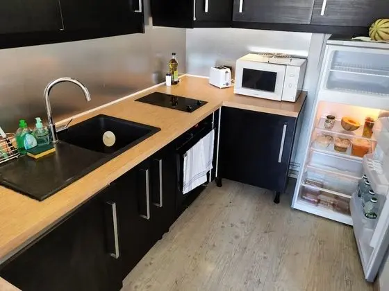 Stüdyo, Banyolu/Duşlu, Şehir Manzaralı