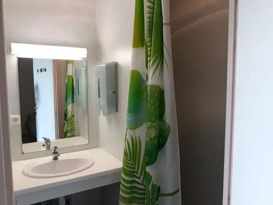 Economy Dört Kişilik Oda, Banyolu/Duşlu, Dağ Manzaralı (au 1 étage)