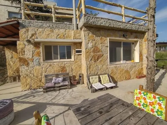 Ev, 1 Büyük (Queen) Boy Yatak ve Çekyat