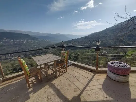 Ev, 1 Büyük (Queen) Boy Yatak ve Çekyat