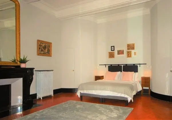 Deluxe Tek Büyük veya İki Ayrı Yataklı Oda, Özel Banyo