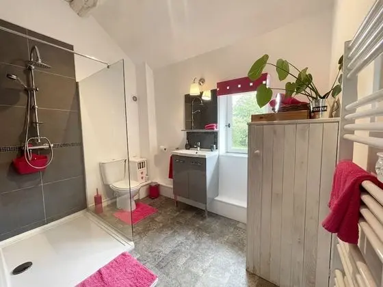 Comfort Ev, Banyolu/Duşlu (L' etang)