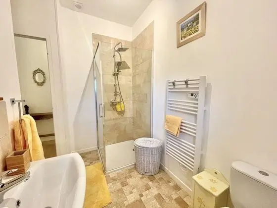 Comfort Kır Evi, Banyolu/Duşlu