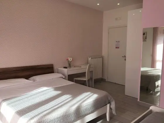 Üç Kişilik Oda, Balkon