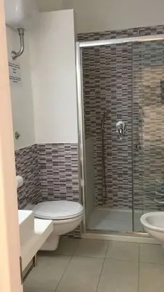 Üç Kişilik Oda, Balkon