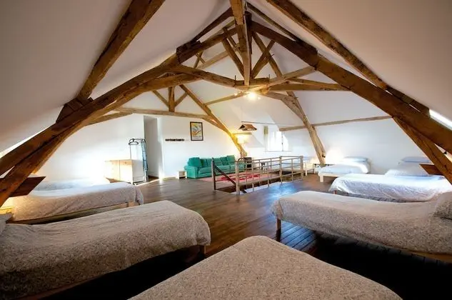 Traditional Ev, 6 Yatak Odası