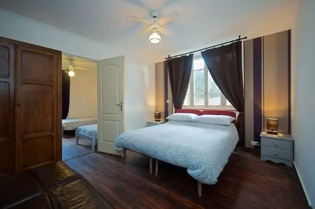 Traditional Ev, 6 Yatak Odası